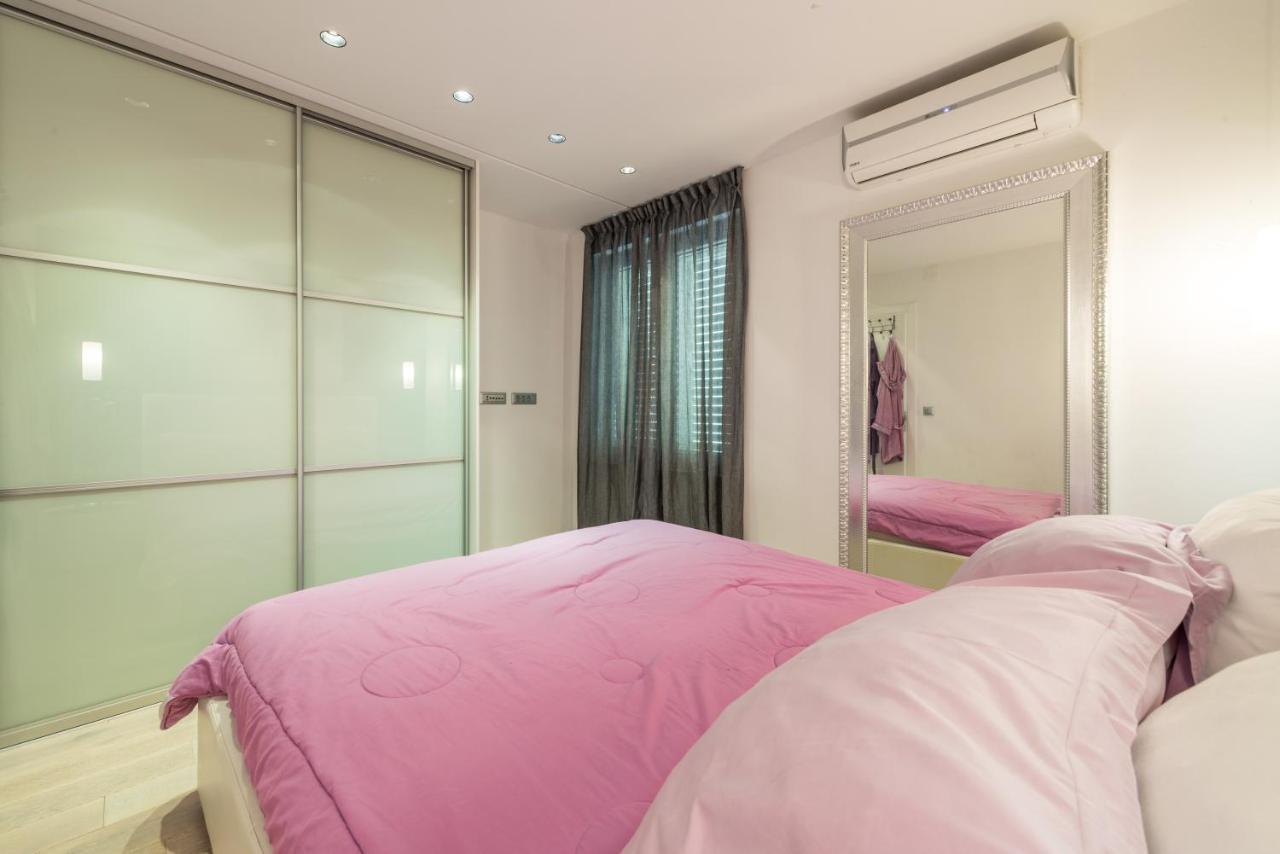 Luxury Violet Old