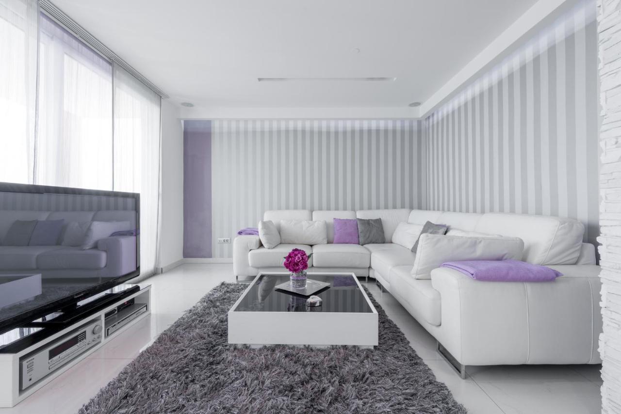 Luxury Violet Old *