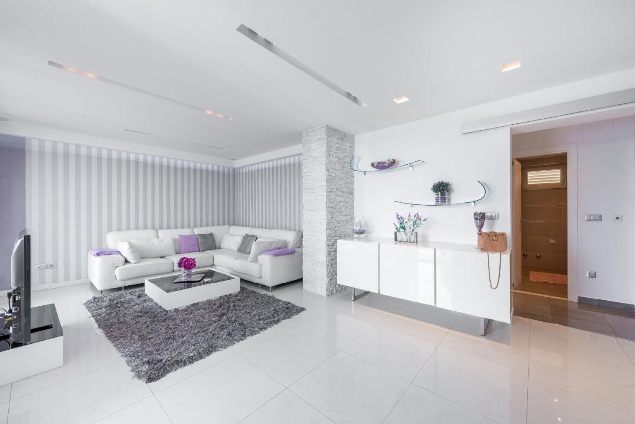 Luxury Violet Old Dubrovnik