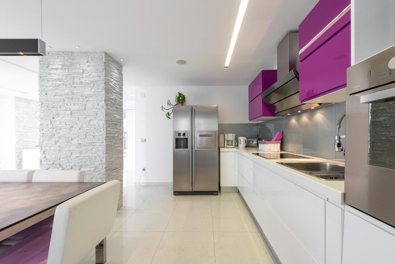 Luxury Violet Old Apartman